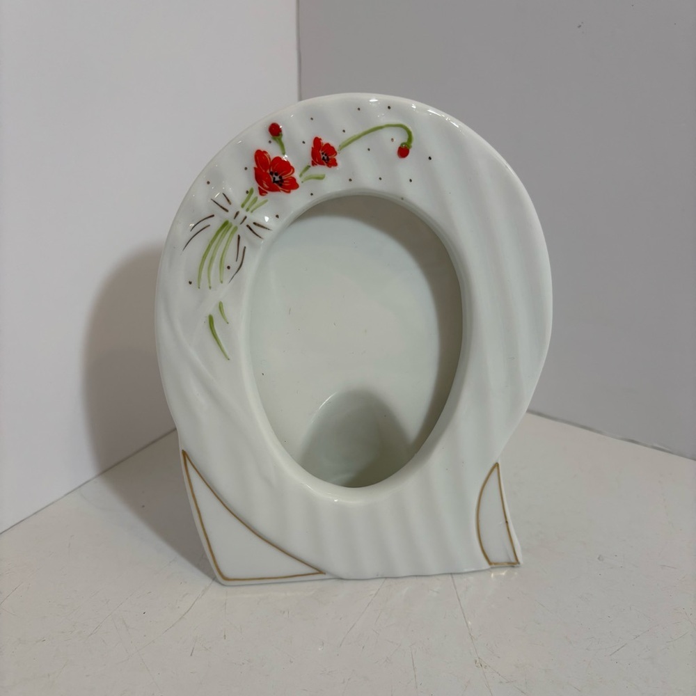 🛍️3/$30 Vintage Eaton collection Japan Kato Kogei white ceramic photo frame